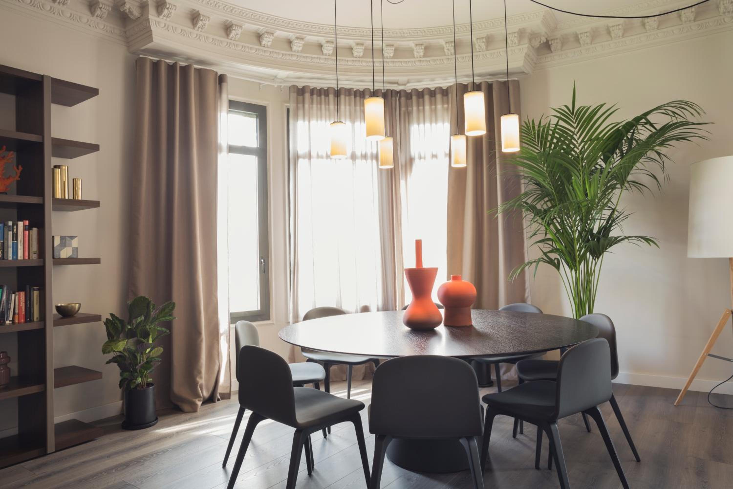 Casagrand Luxury Apartments Barcelona