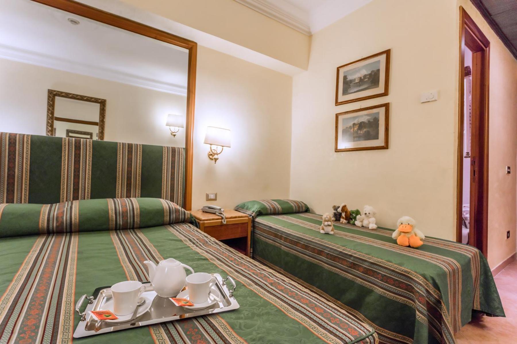 Raeli Hotel Regio