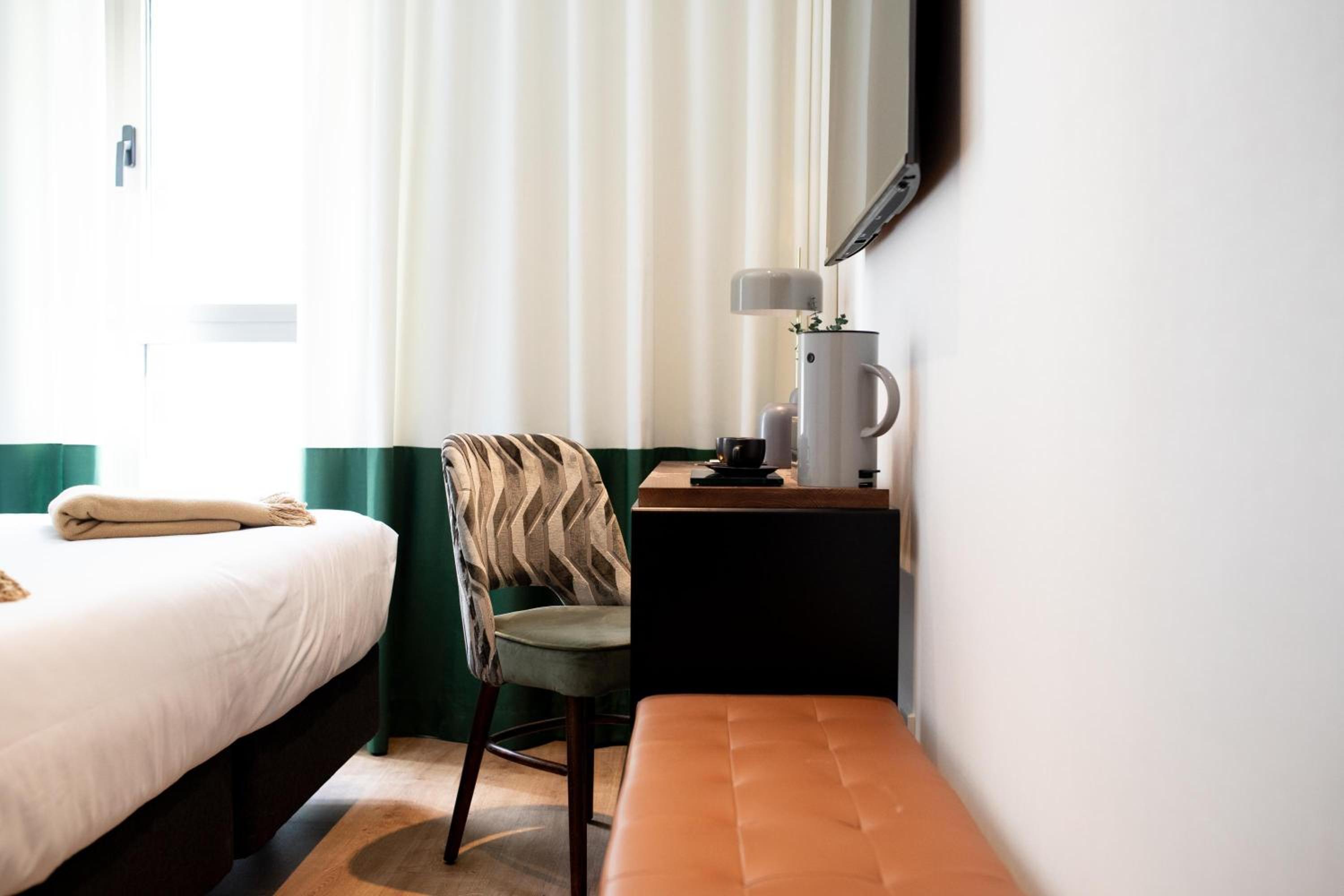 Room Mate Cosmo - City Centre, Valencia
