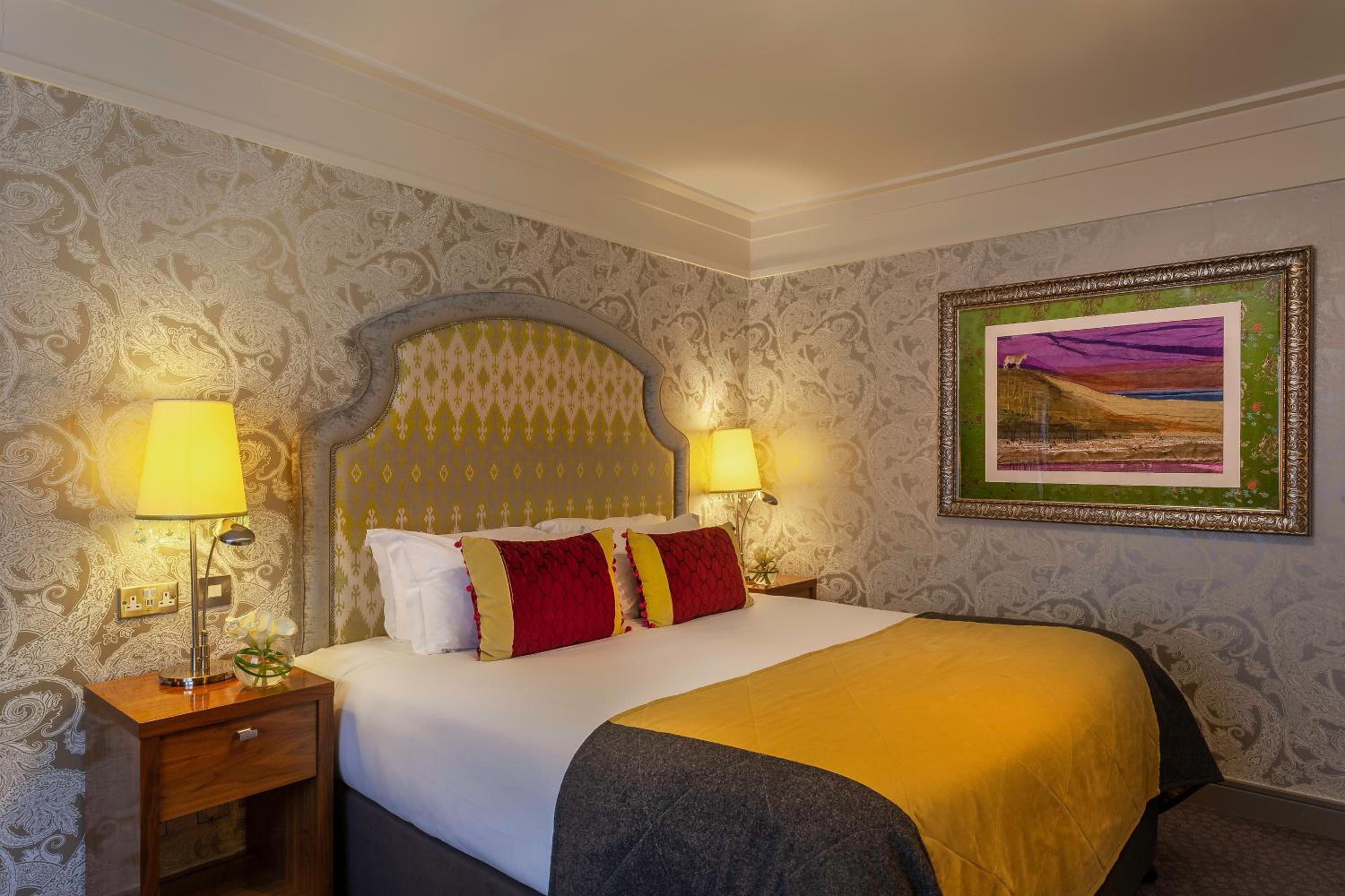 Clontarf Castle Hotel
