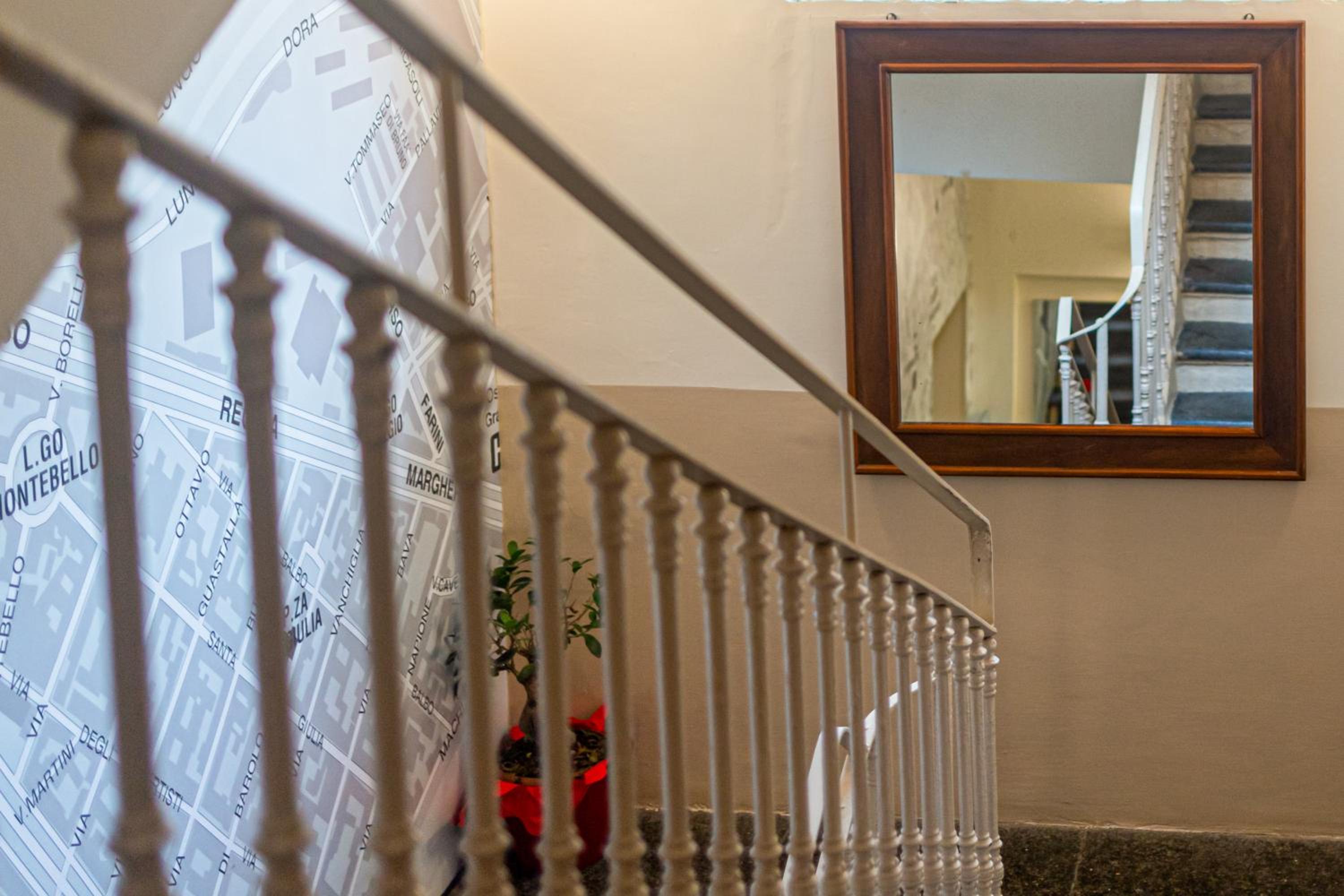 Hotel Urbani