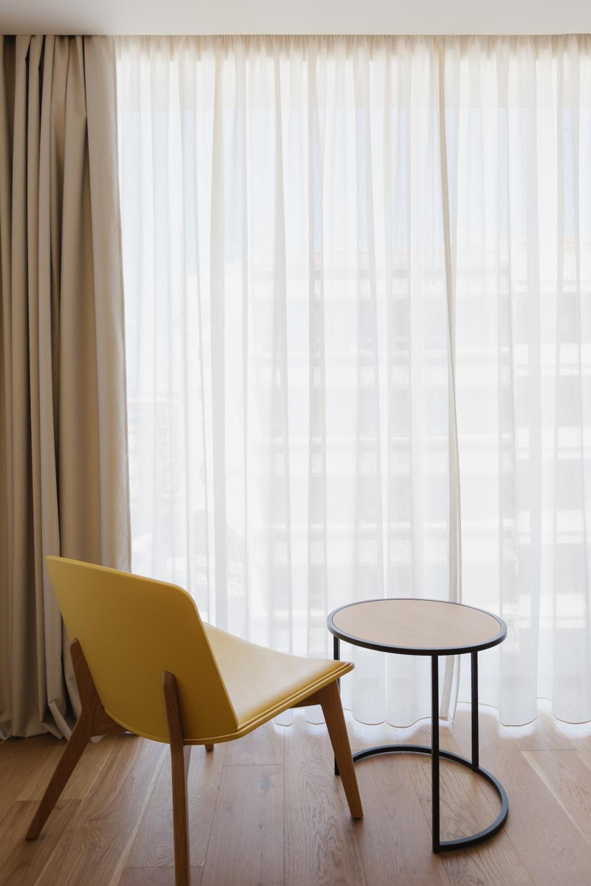 Lumen Hotel & the Lisbon Light Show