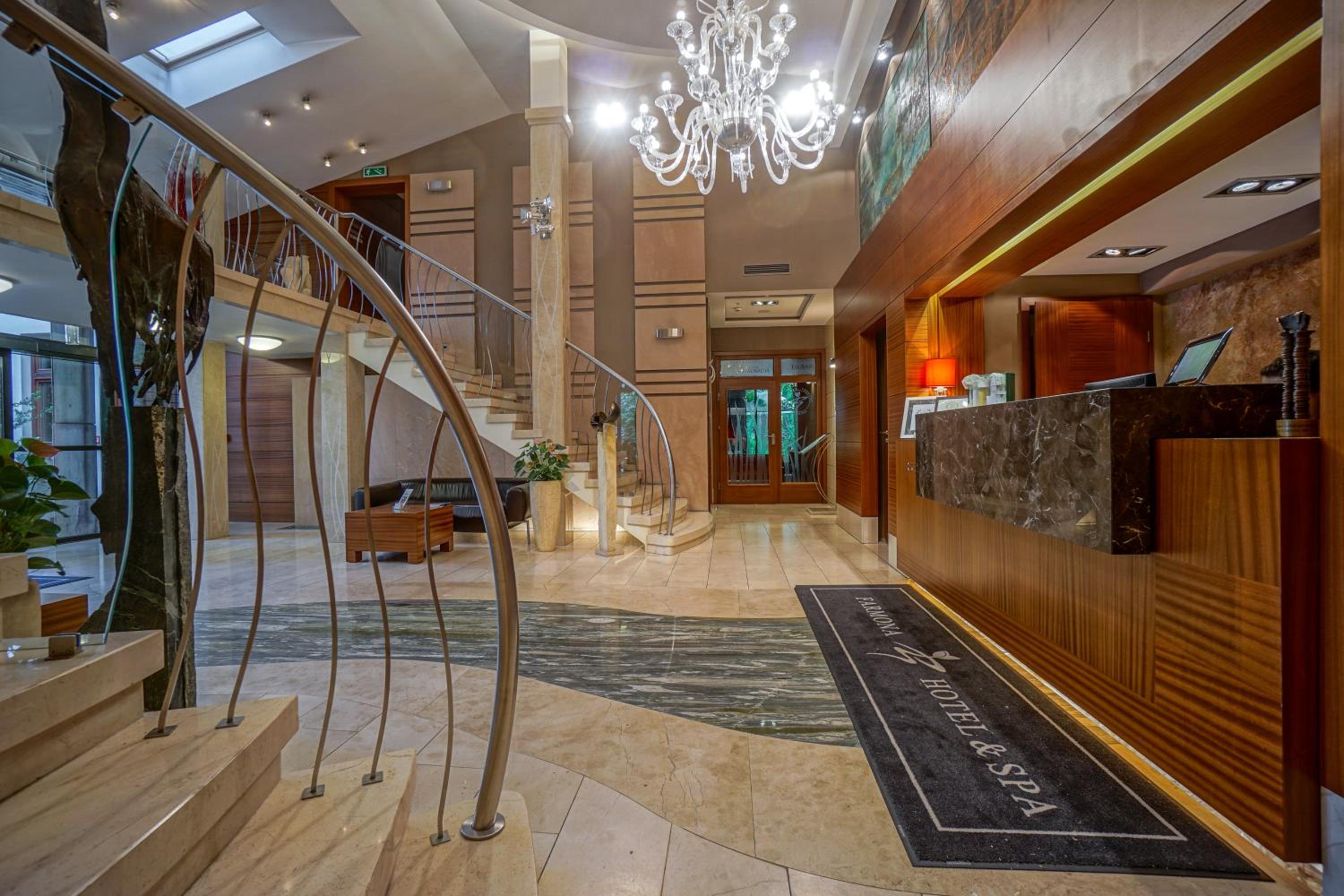 Farmona Hotel Business & Spa