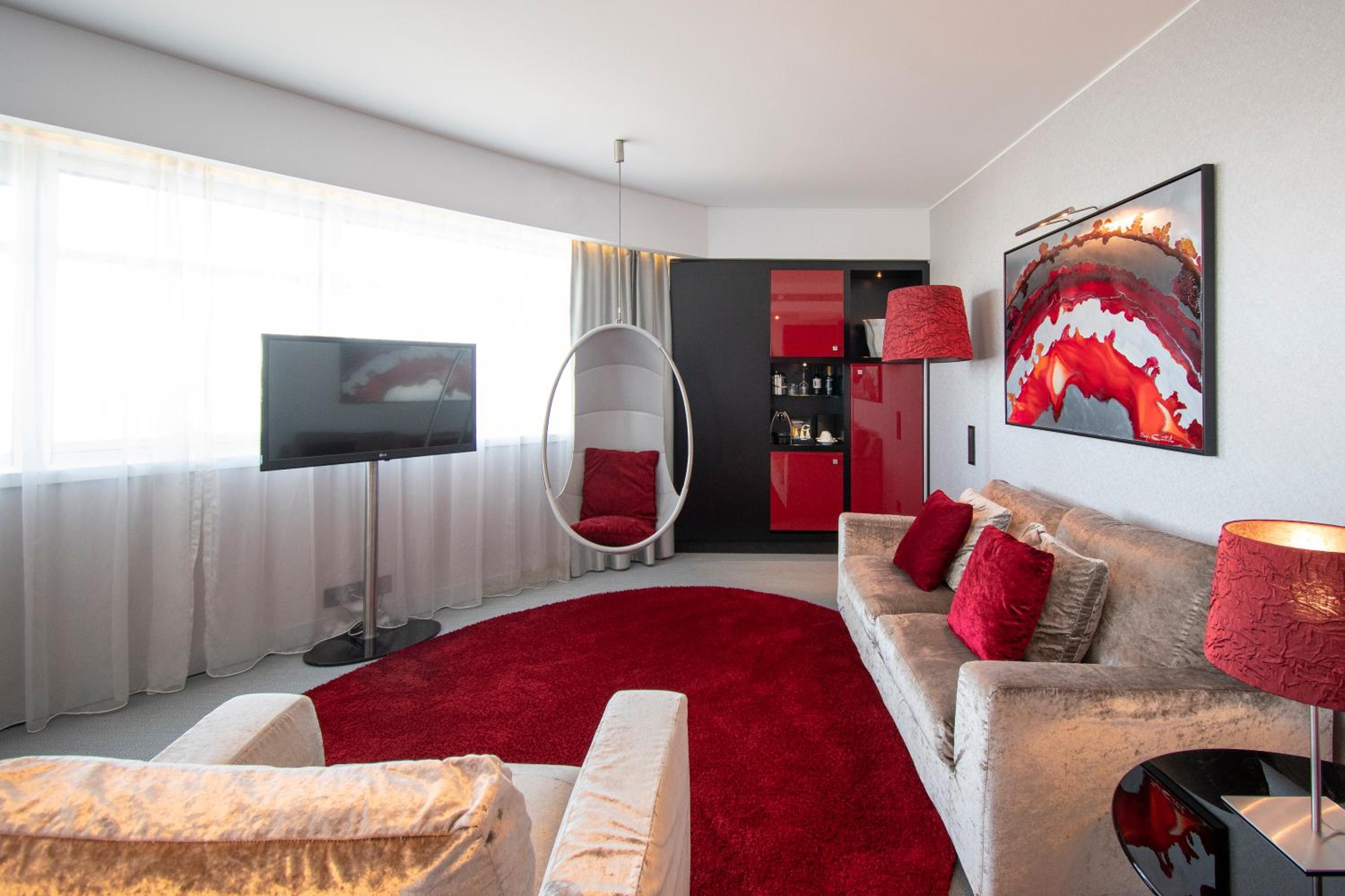 MYRIAD by SANA Hotels