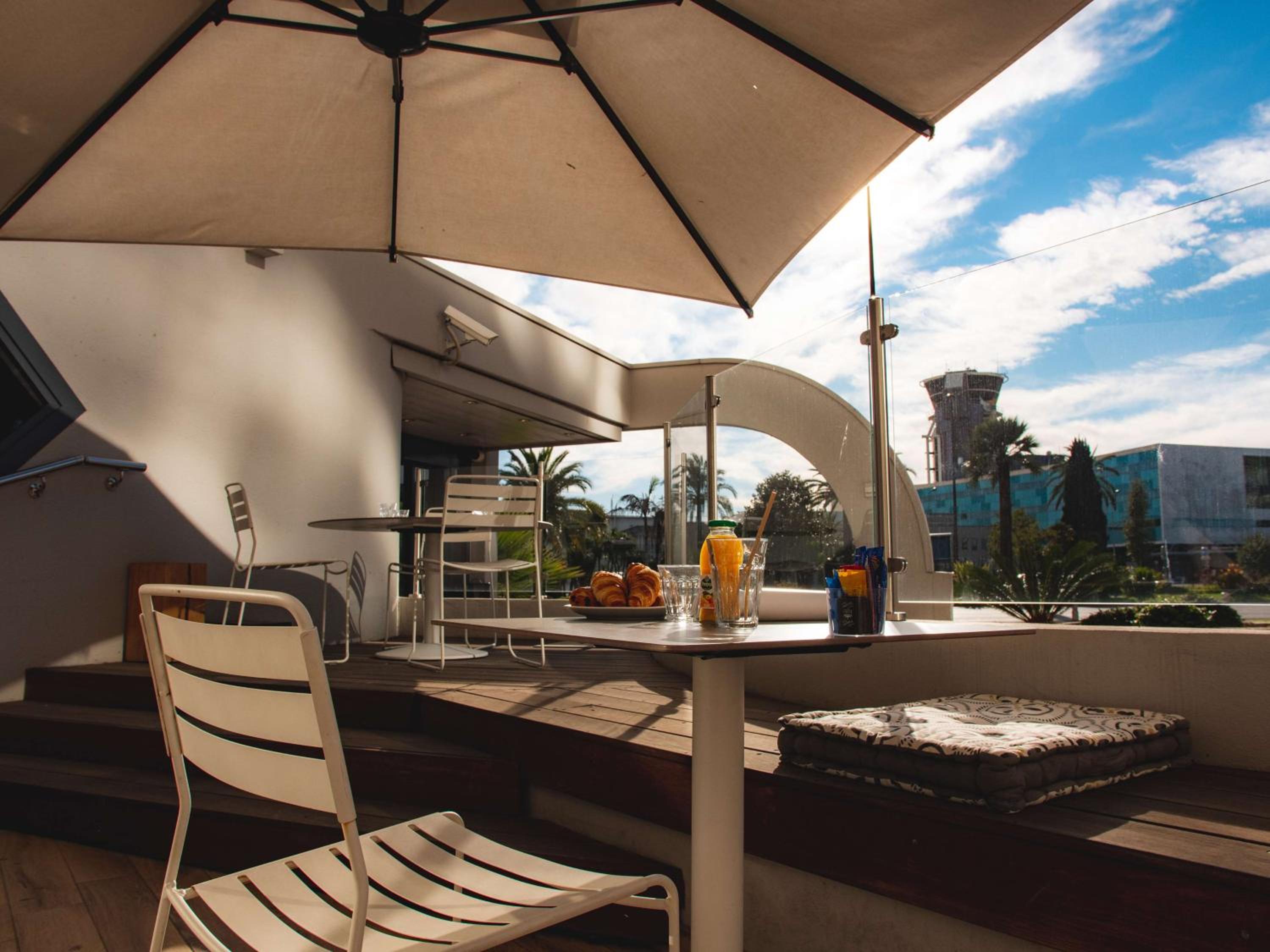 Hotel Campanile Prime - Nice Airport