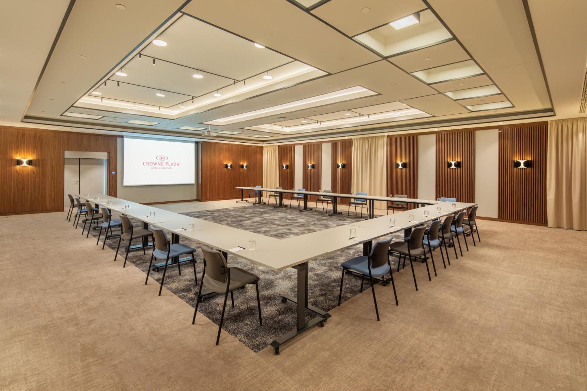 Crowne Plaza BUDAPEST by IHG