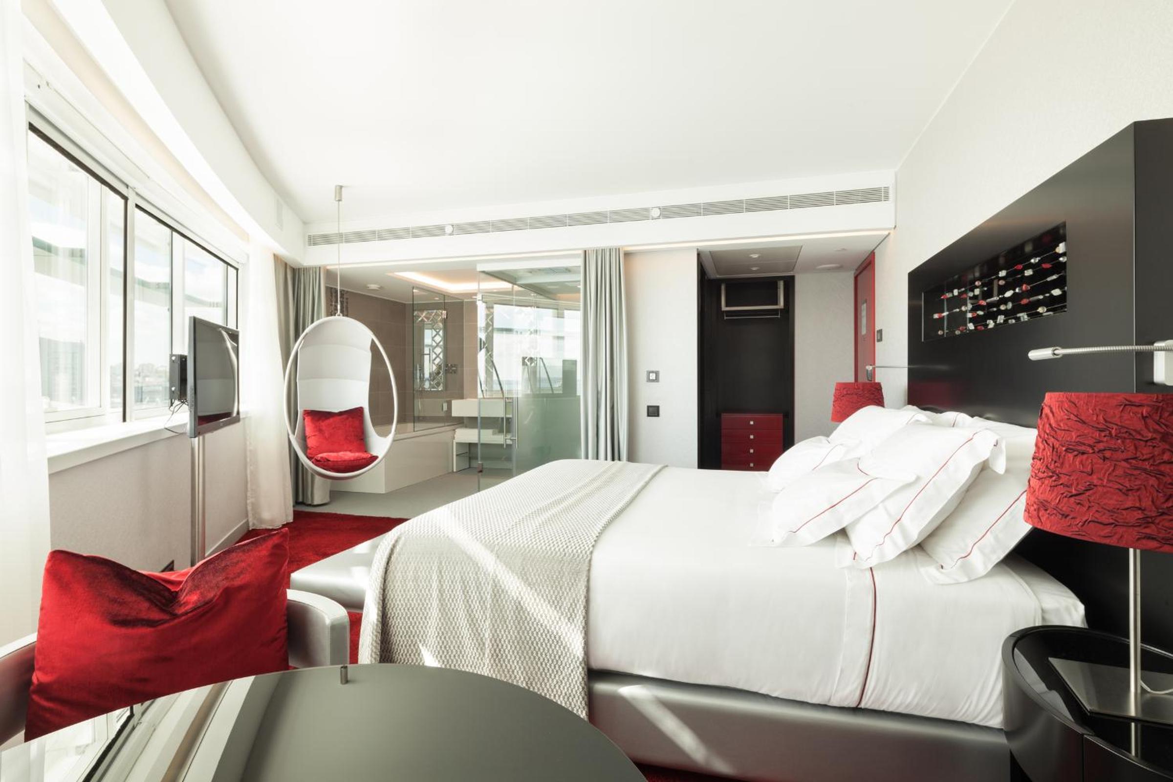 MYRIAD by SANA Hotels