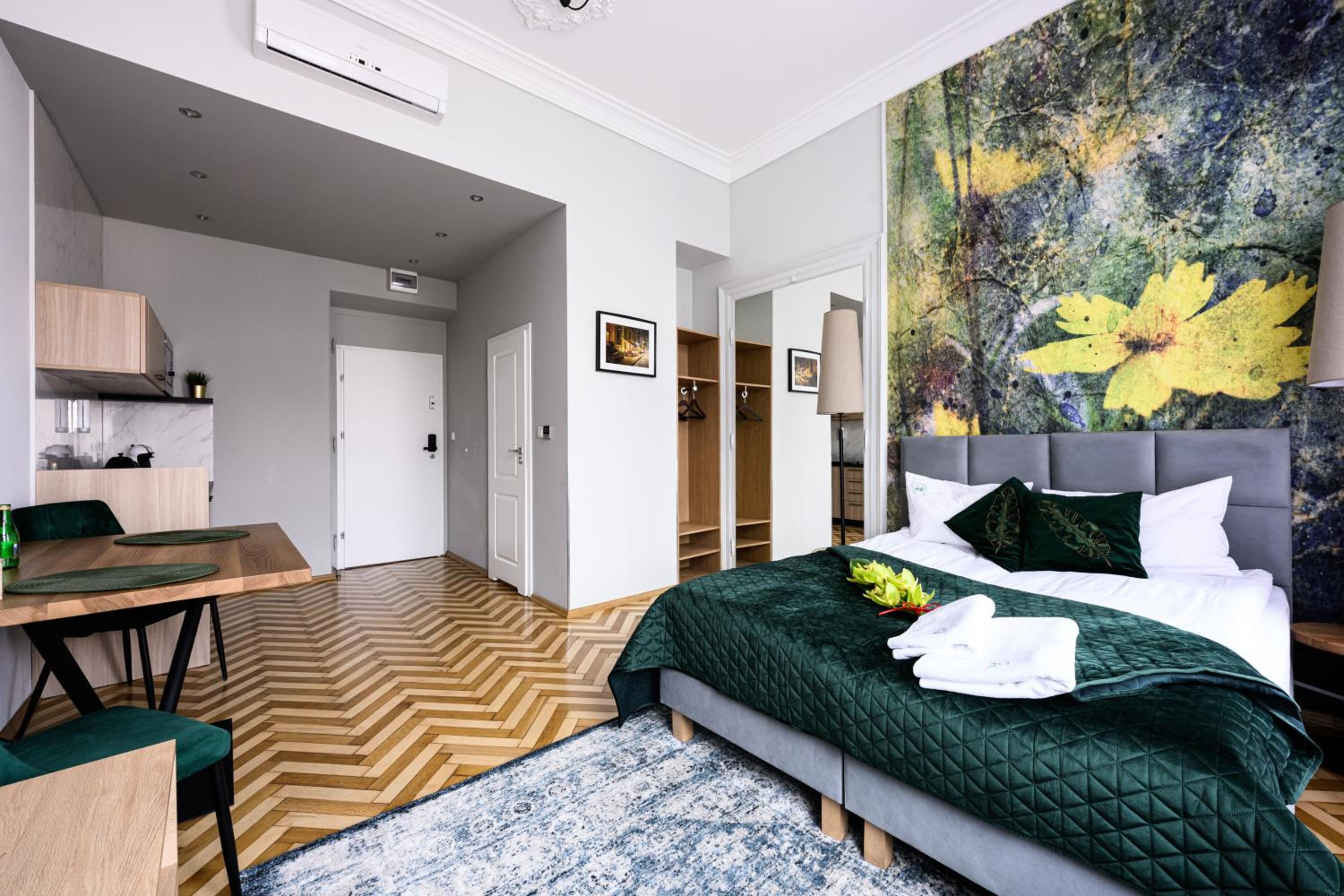 Arts Apartments City Center