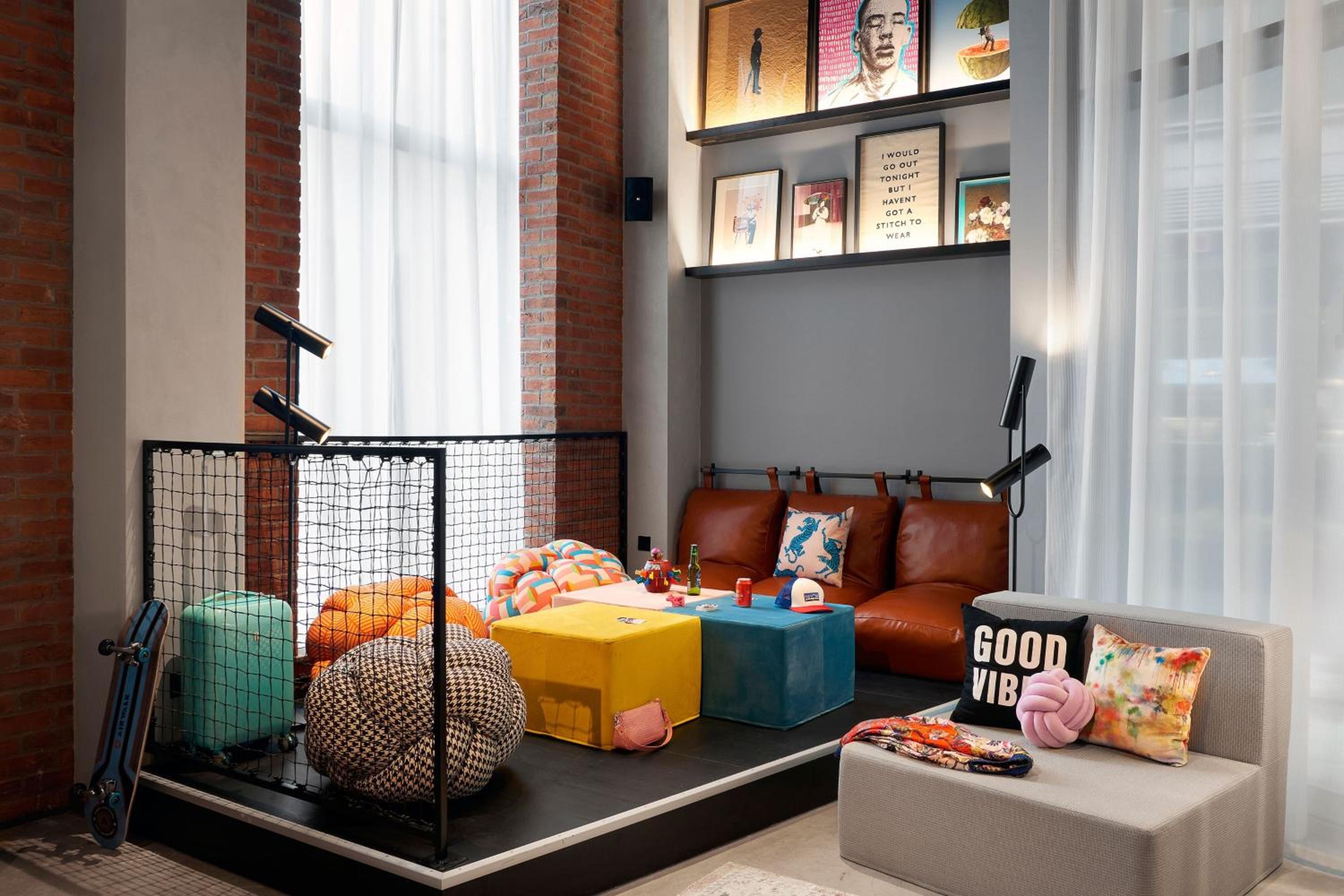 Moxy Manchester City Centre
