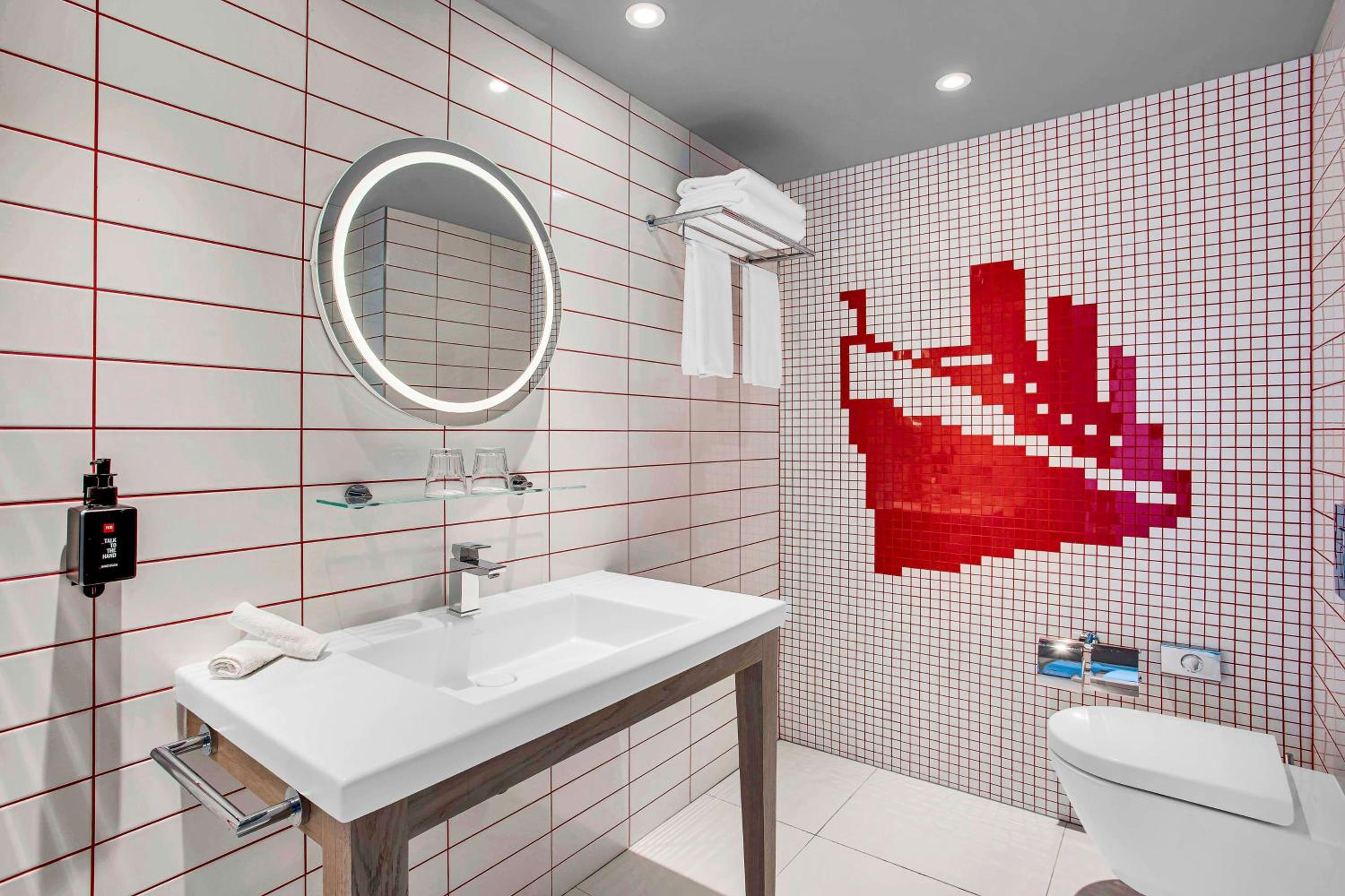 Radisson Red Glasgow