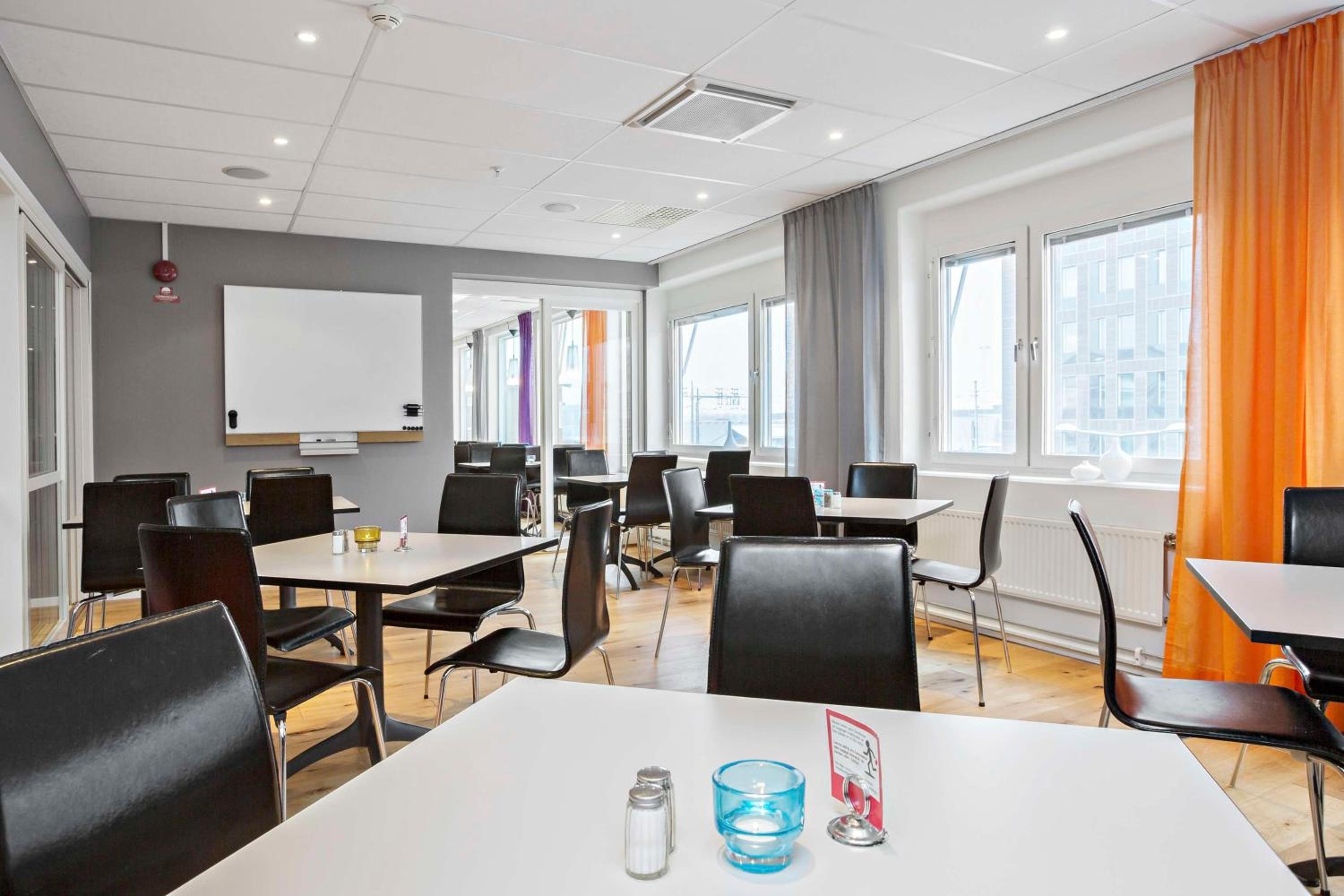 Sure Hotel by Best Western Stockholm Alvsjo