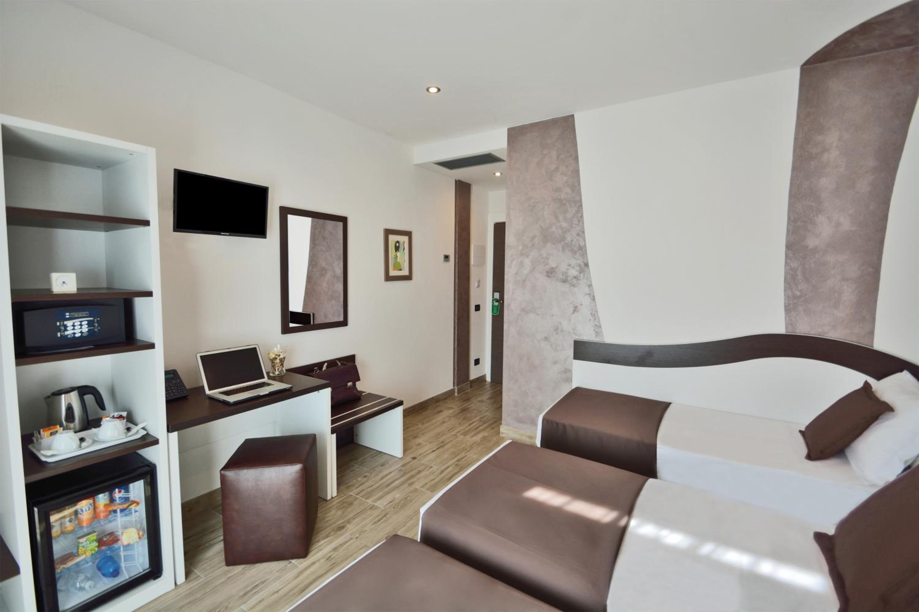 Hotel Luxor Florence