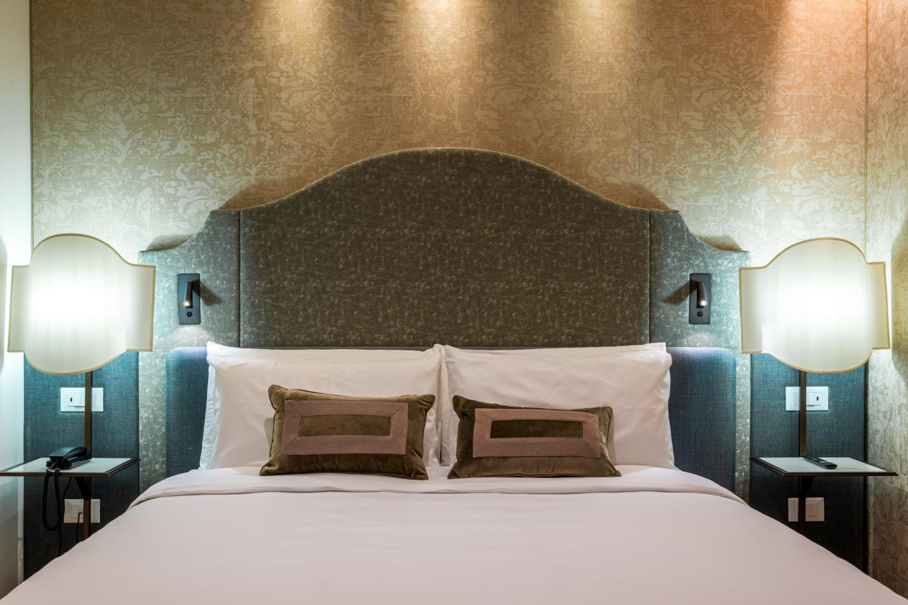 Acca Hotel