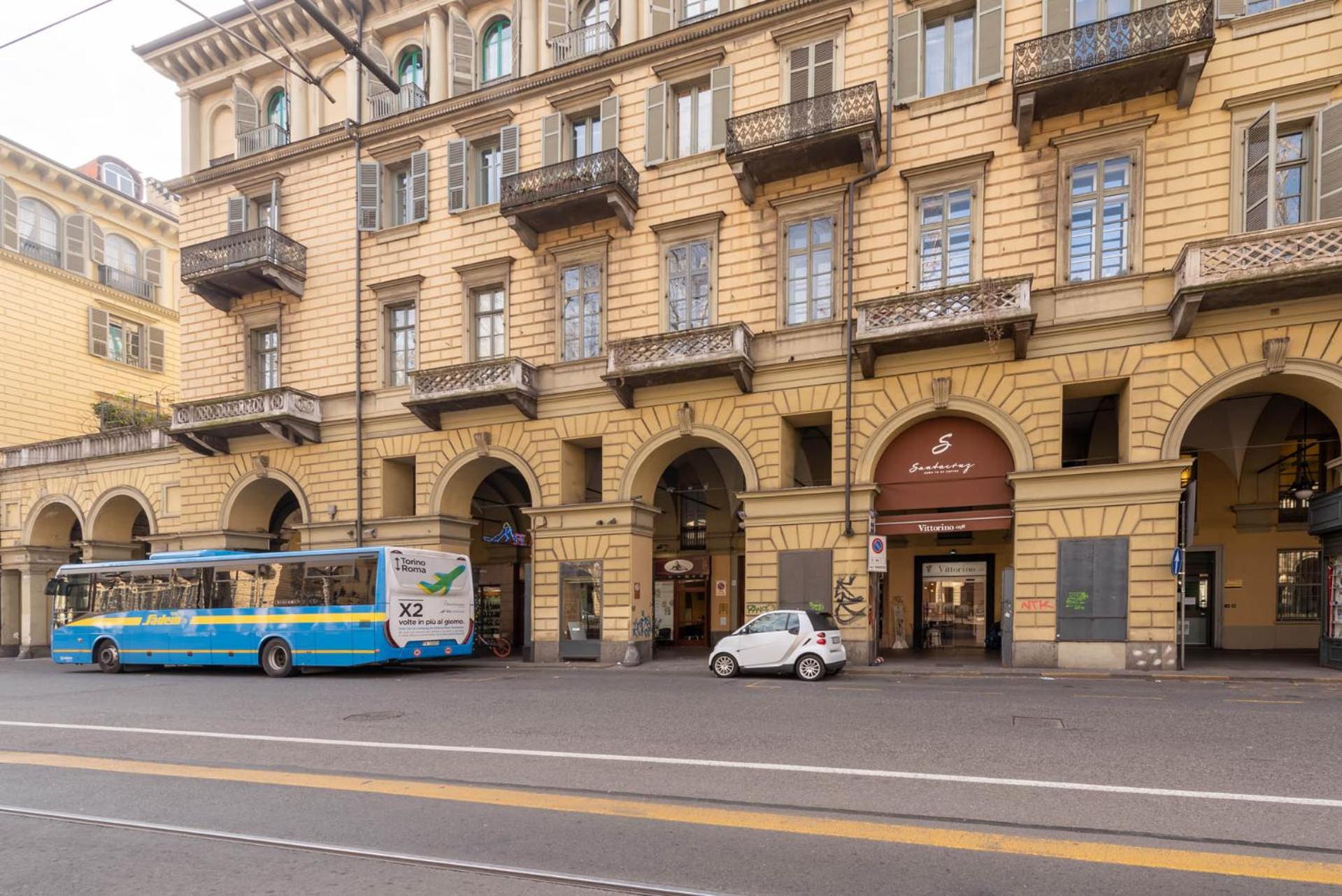 Torino Station Relais