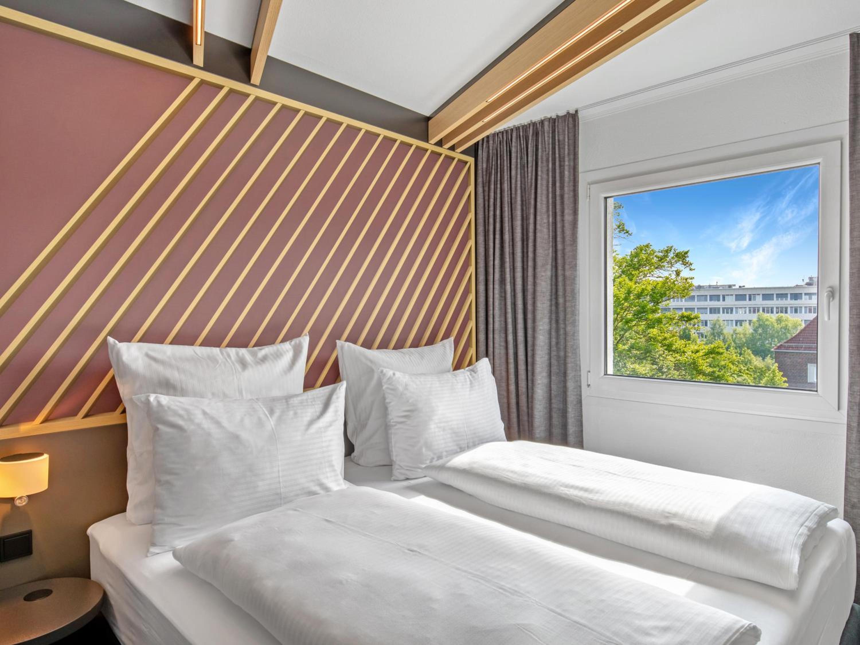 B&B HOTEL Hamburg-Airport
