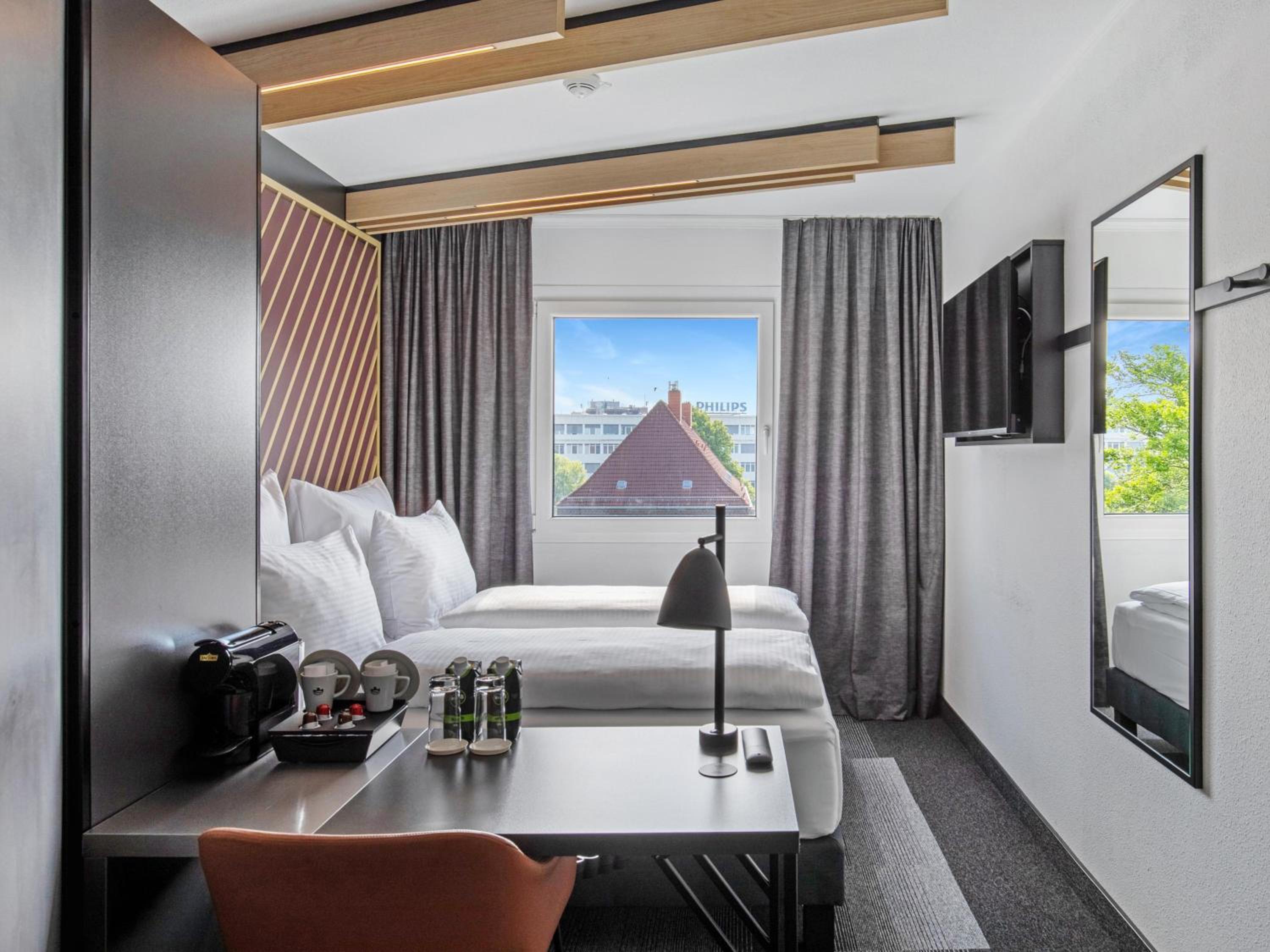 B&B HOTEL Hamburg-Airport