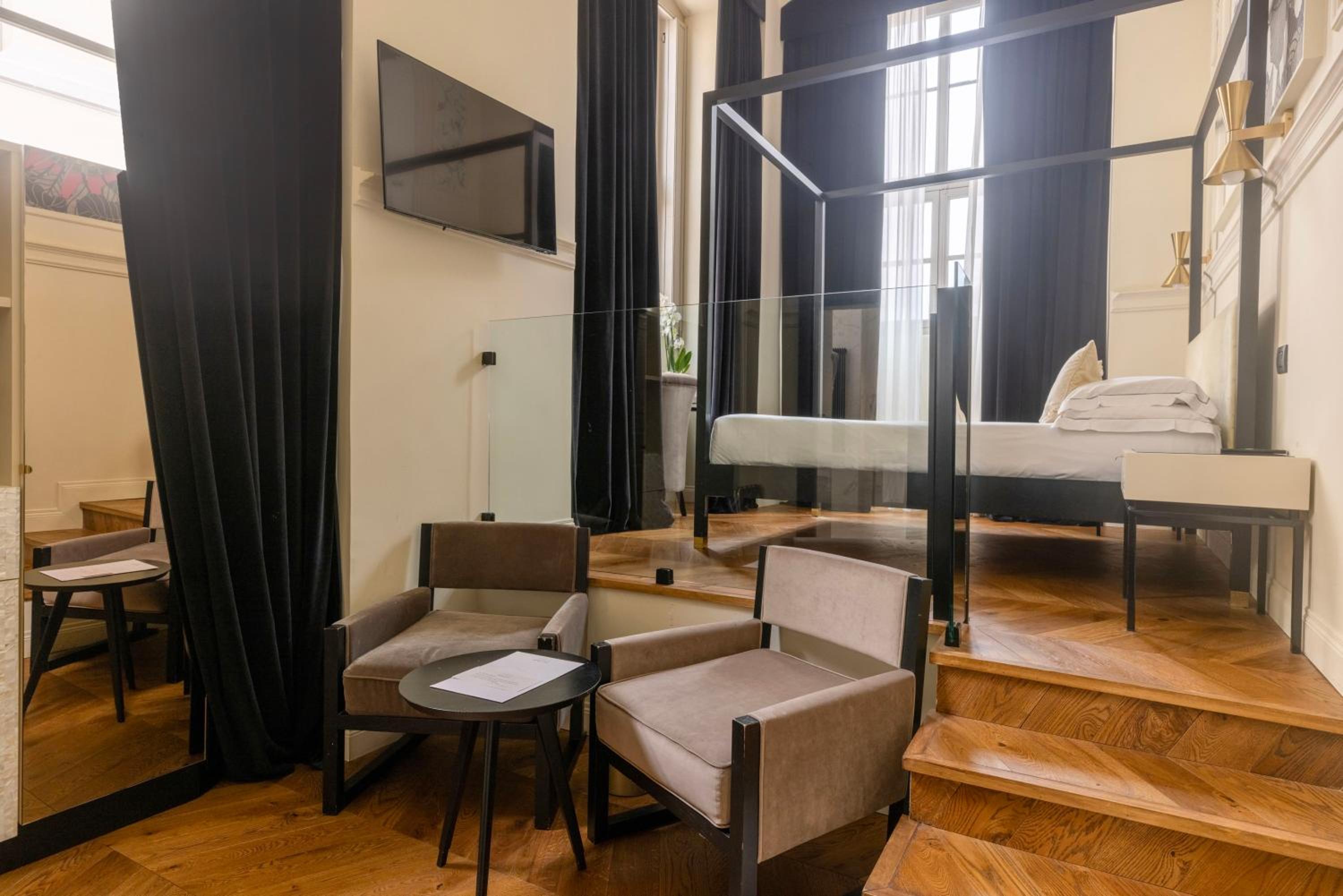 Roma Luxus Hotel