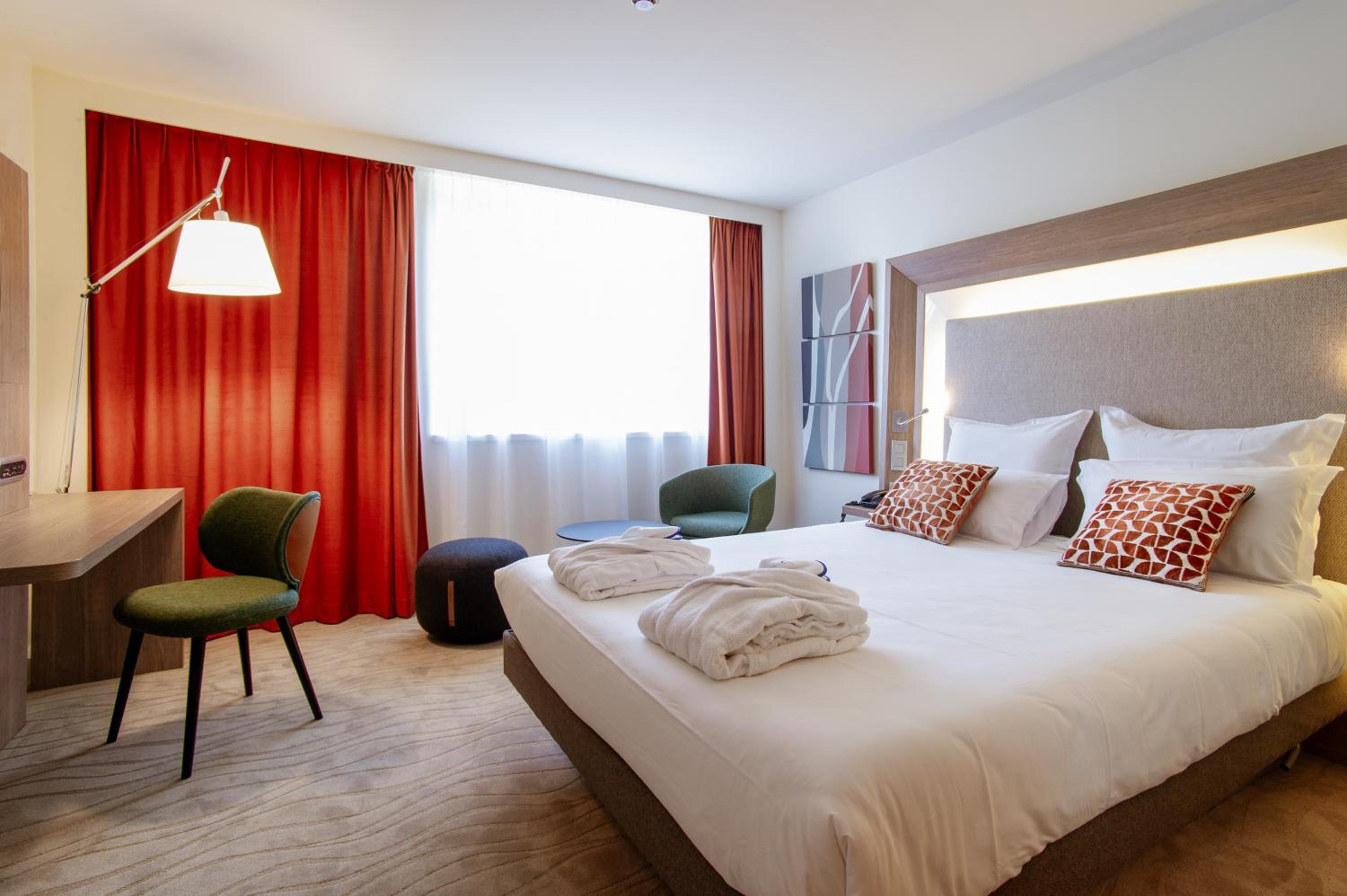 Novotel Lyon Centre Confluence Bord de Saone