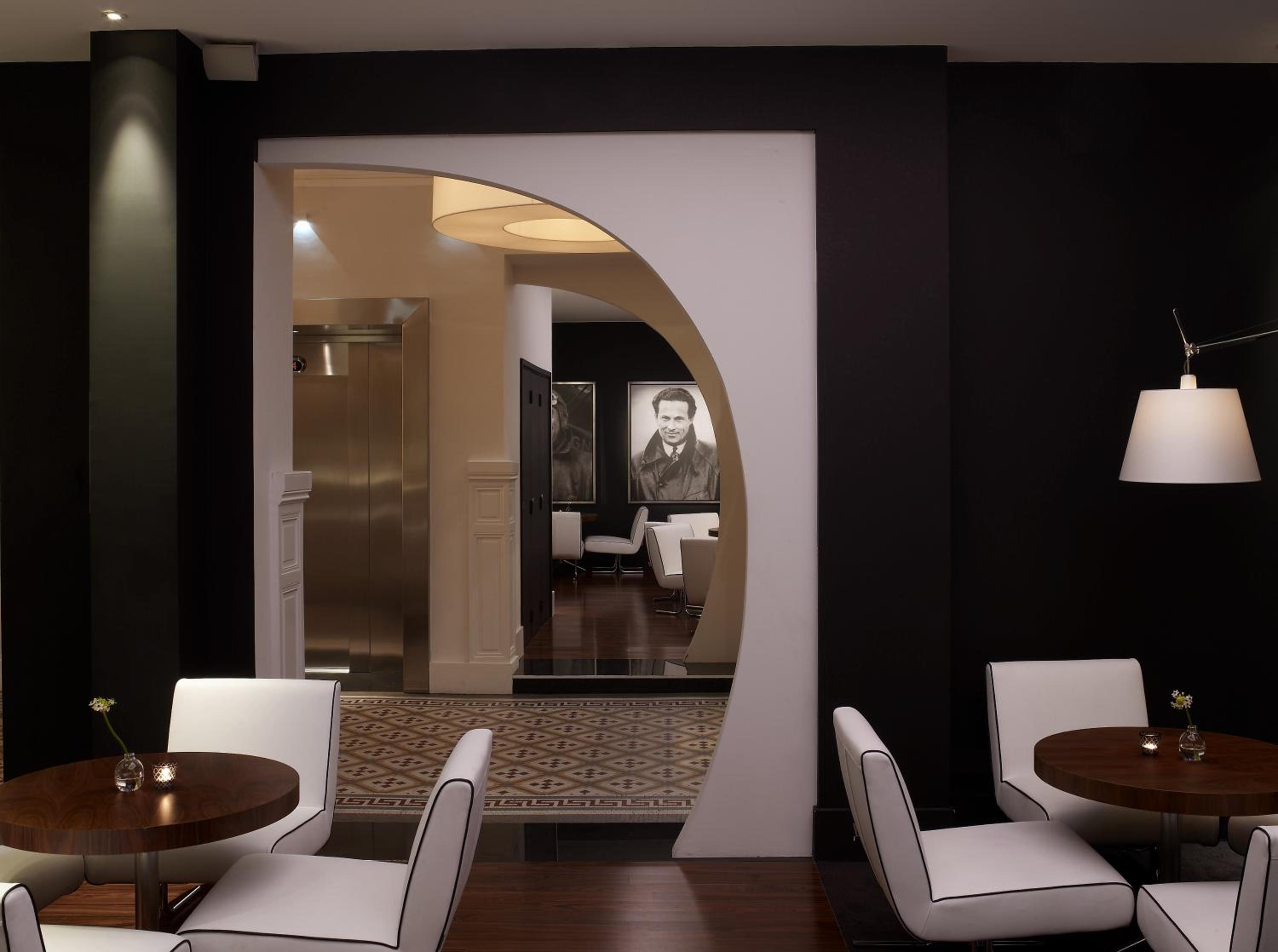 Le Grand Balcon Hotel