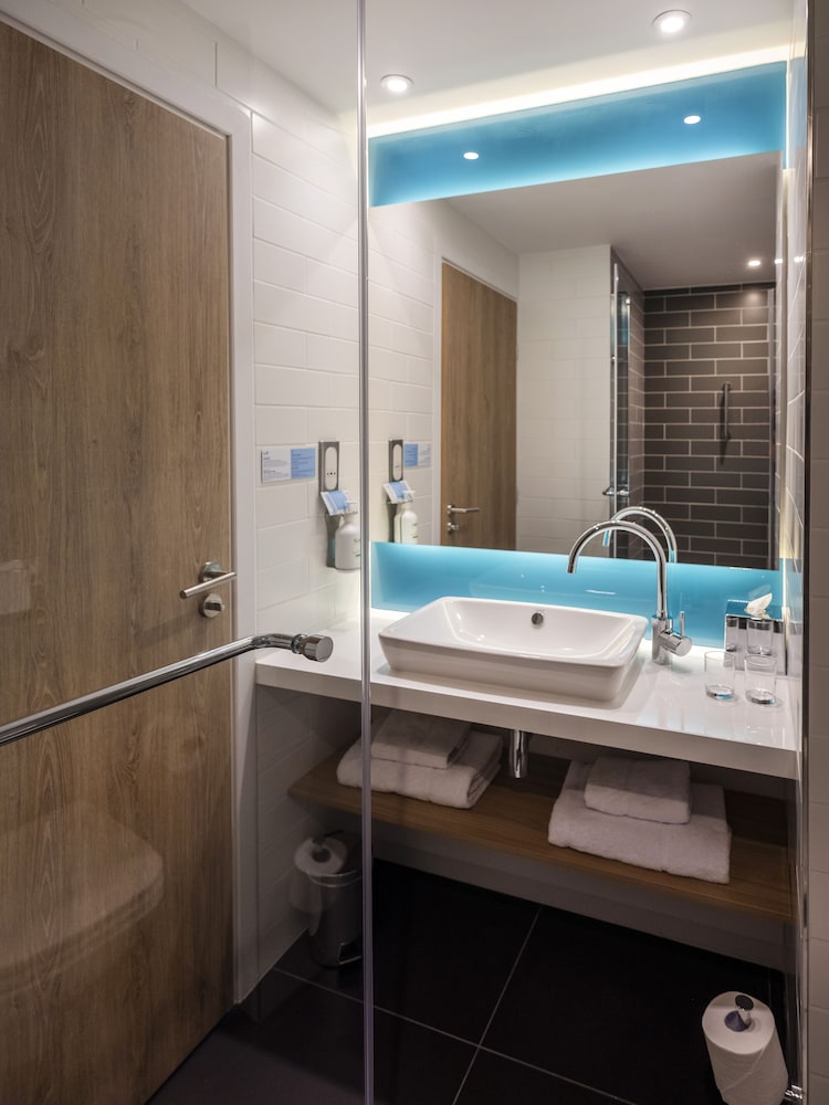 Holiday Inn Express NICE - GRAND ARENAS by IHG