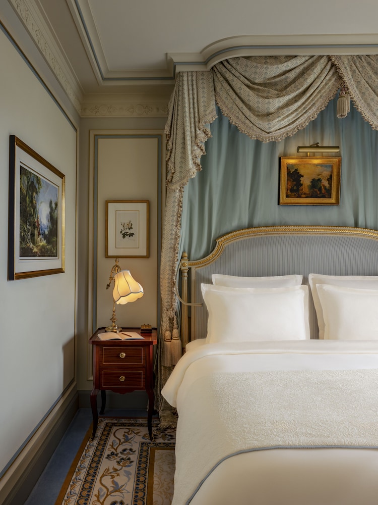 Ritz Paris