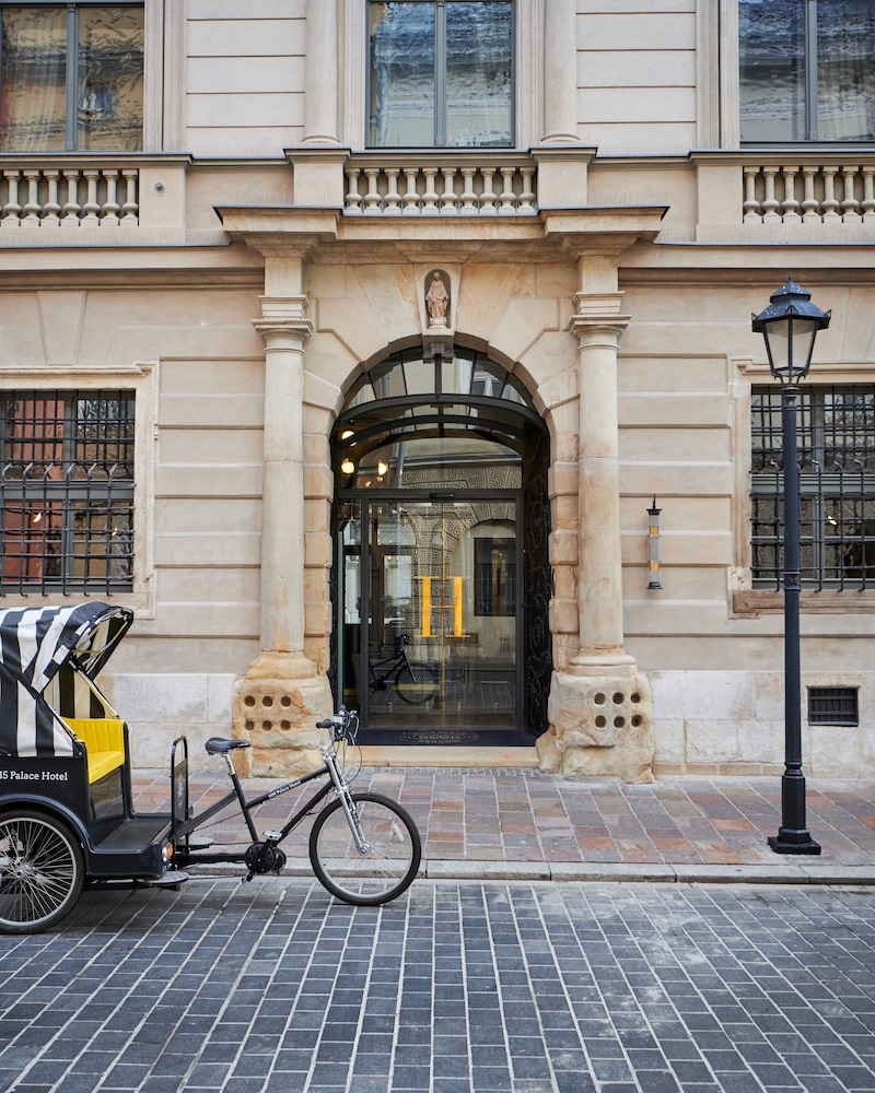 H15 Palace, a Luxury Collection Hotel, Krakow