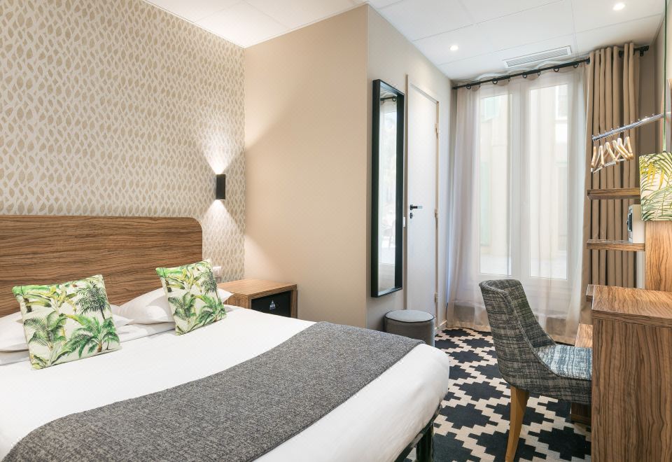 Hotel Locarno Nice