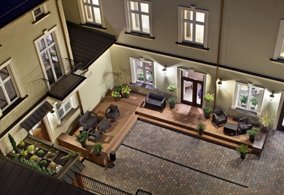 Metropolitan Boutique Hotel