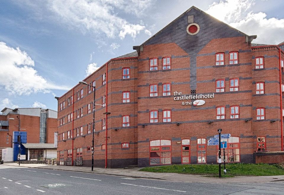 Castlefield Hotel