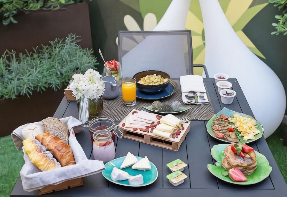 Omid Boutique Hotel