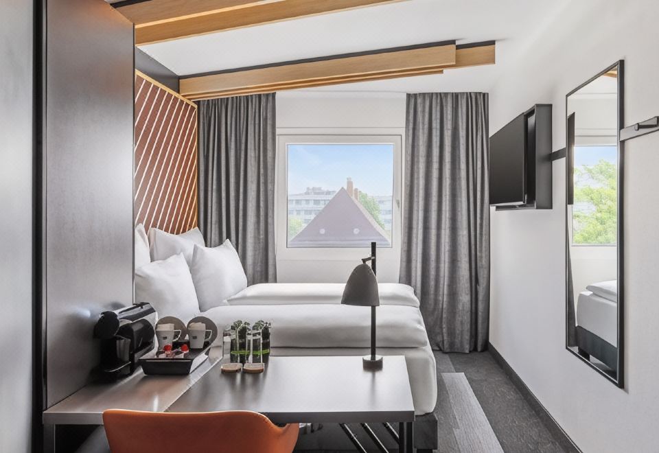 B&B HOTEL Hamburg-Airport