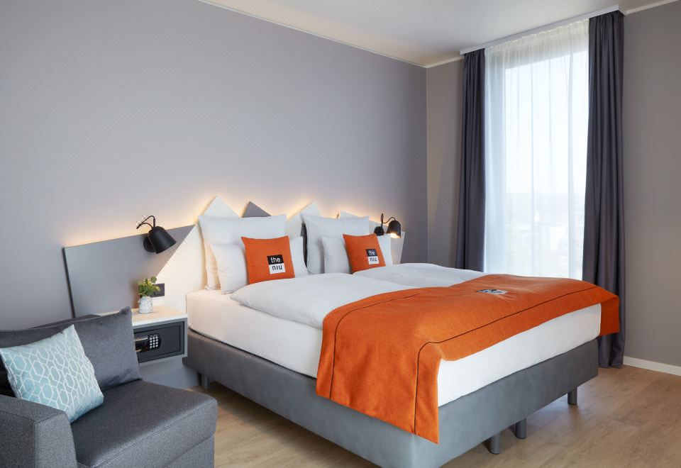 Holiday Inn - the niu, Hub Dusseldorf Messe by IHG
