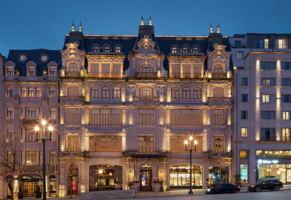 The One Monumental Palace