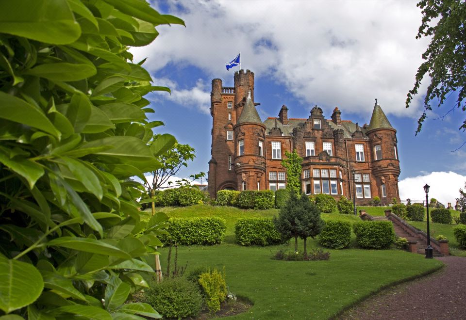 Sherbrooke Castle Hotel